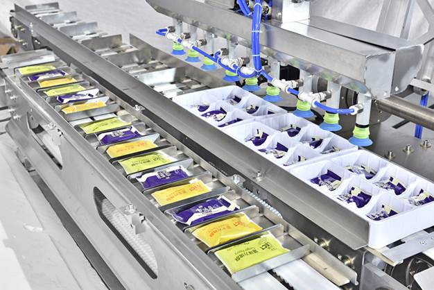 robotic packaging machine for food arm robot for biscuit packaging with tray factory supply customized